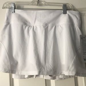 Lululemon Circuit Breaker Skirt II Sz 6 White NWT